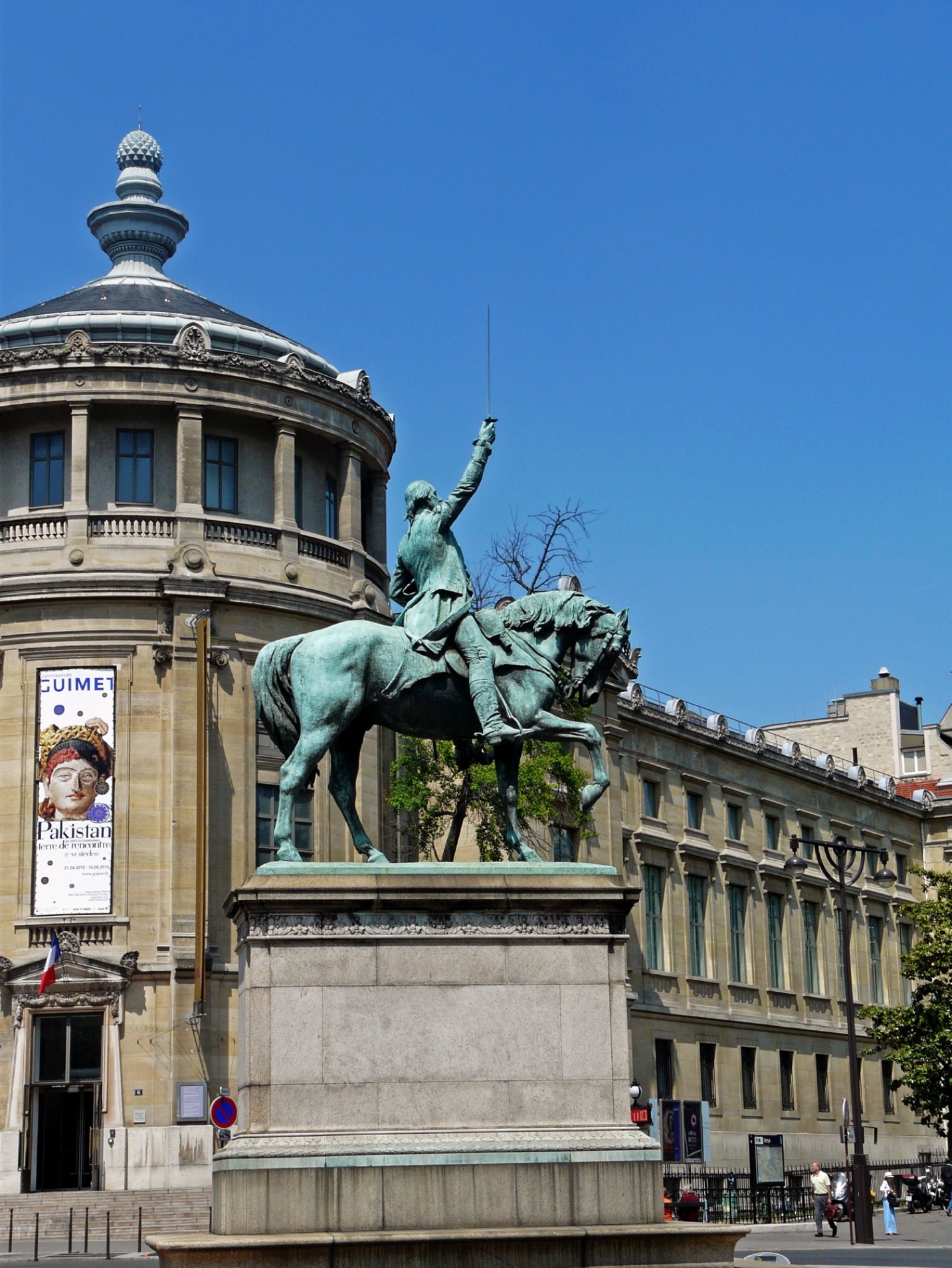 Equestrian statue of Washington in Paris France
