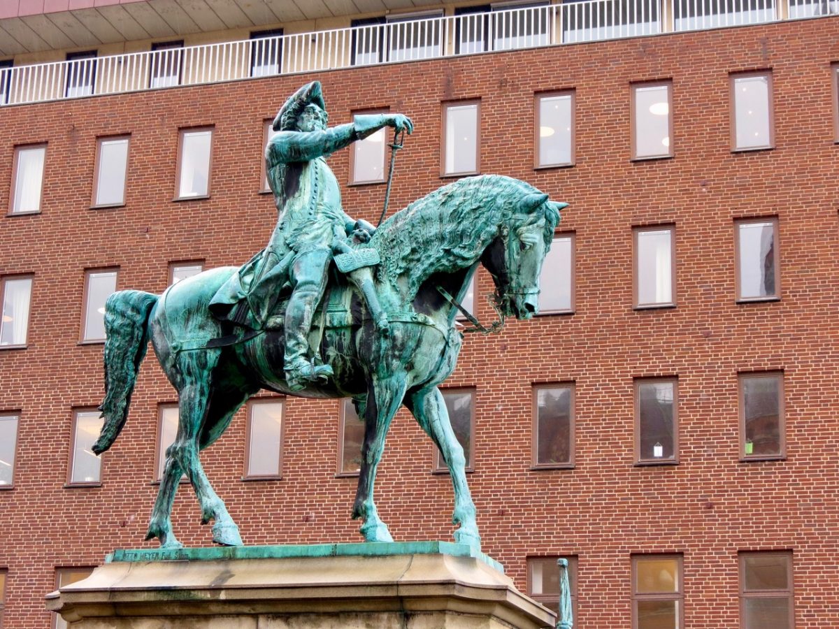 Equestrian statue of Magnus Stenbock in Sweden