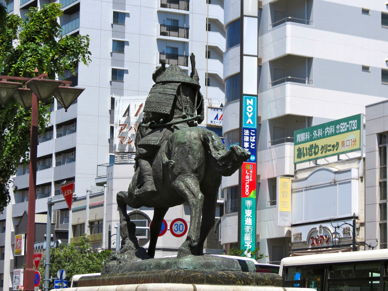 Equestrian statue of Kumagai Naozane in Kumagaya Japan