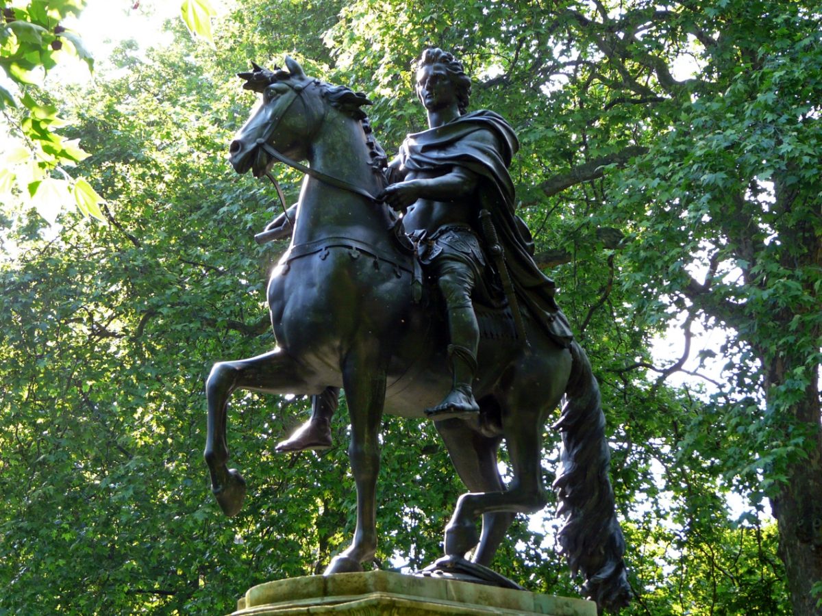 Equestrian statue of William lll in London UK