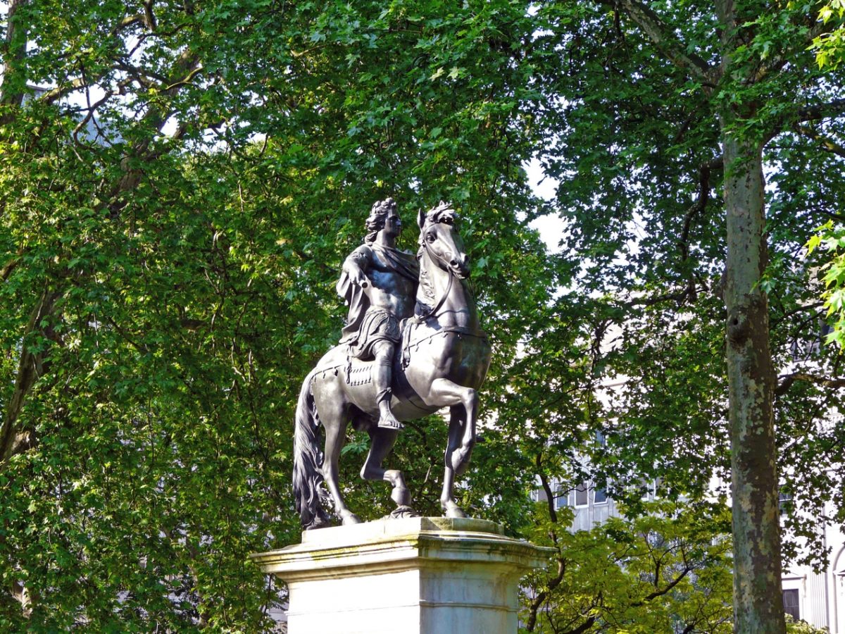 Equestrian statue of William lll in London UK