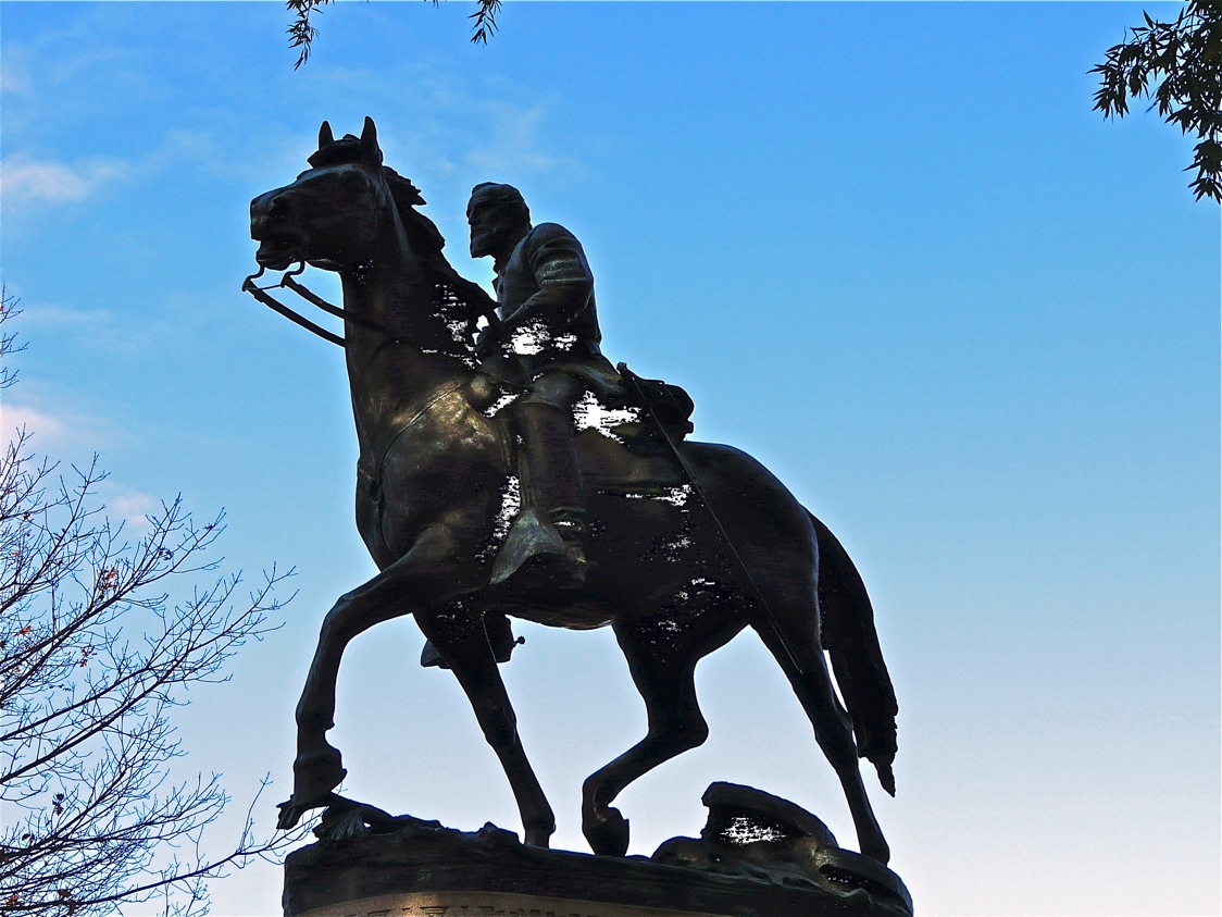 Equestrian statue of Thomas Jonathan Jackson in VA Charlottesville US