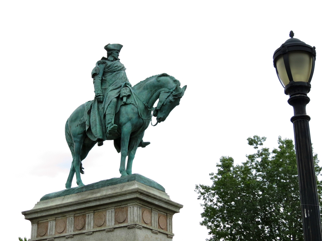 Equestrian statue of Washington in NY New York City US