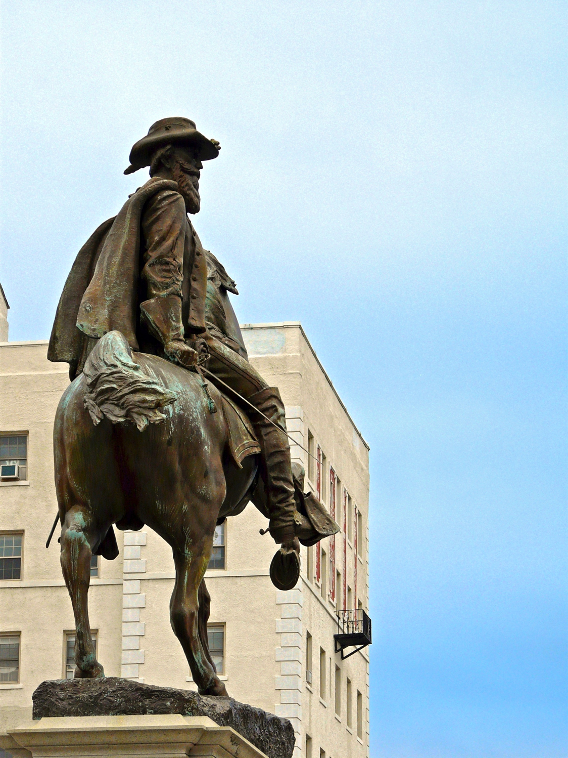 Equestrian statue of James Ewell Brown Stuart in VA Richmond US