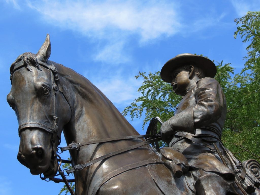 Equestrian statue of Gustavus A. Sniper in NY Syracuse US