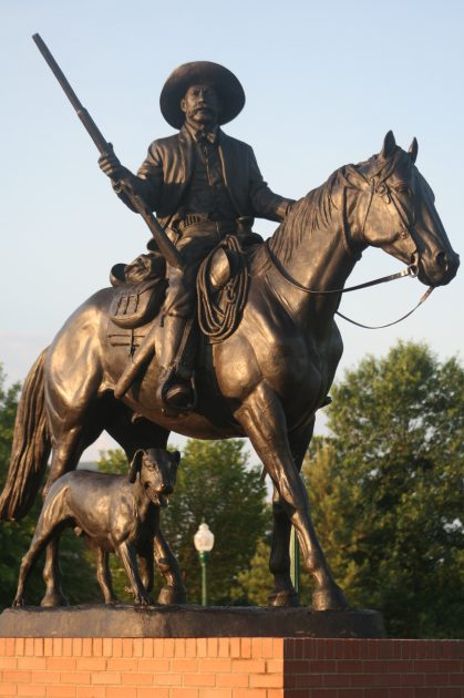 Reeves, Bass - Equestrian statues